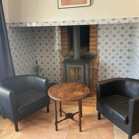 Inviting Holiday Home In Montemor O Novo With Pool 外观 照片