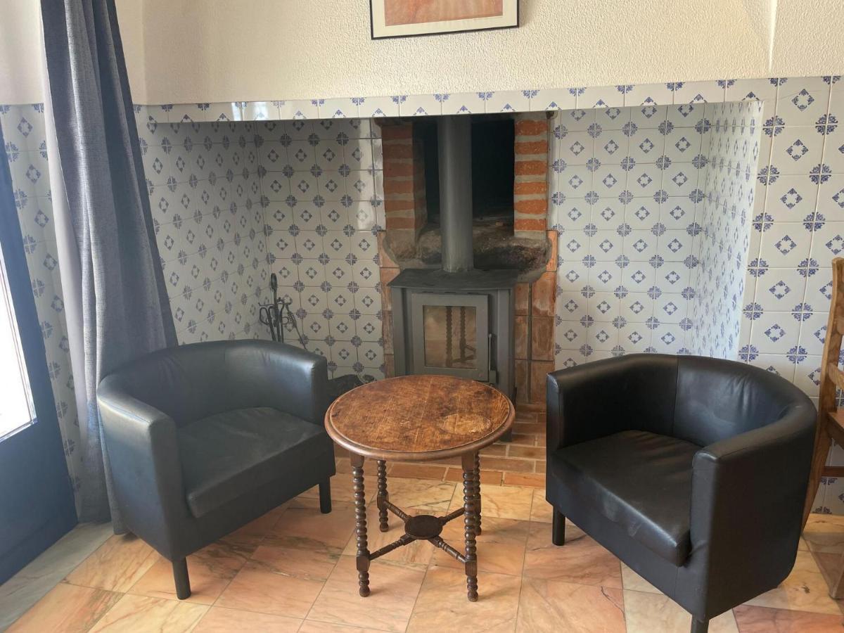 Inviting Holiday Home In Montemor O Novo With Pool 外观 照片